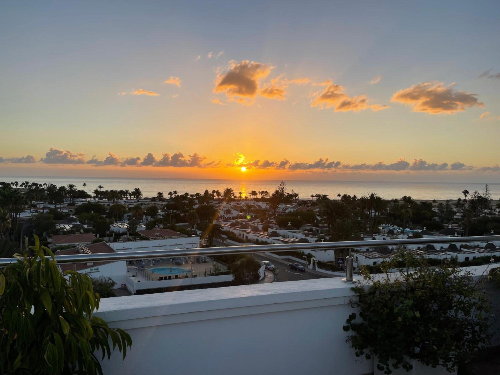 Casa Lex I Ocean & Sunrise Panorama I Steps From Dunes And Beach I Private 50 Sqm Terrace I Pool Маспаломас Екстер'єр фото